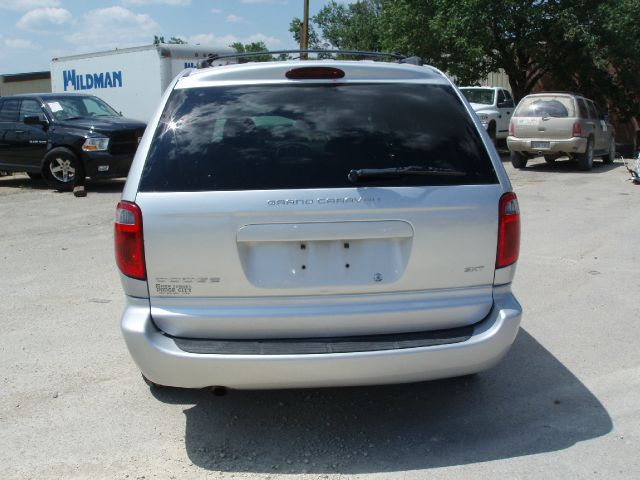 Dodge Grand Caravan 2005 photo 1