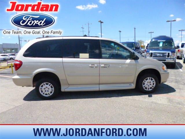 Dodge Grand Caravan 2005 photo 3