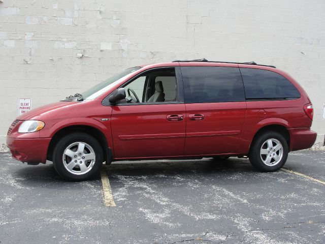 Dodge Grand Caravan 2005 photo 4