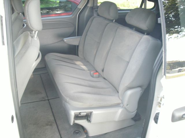 Dodge Grand Caravan 2005 photo 6