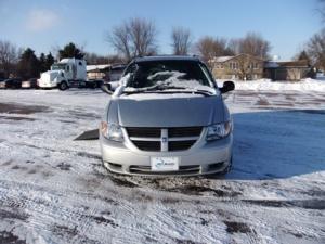 Dodge Grand Caravan 2005 photo 2