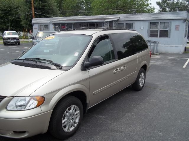 Dodge Grand Caravan 2005 photo 20