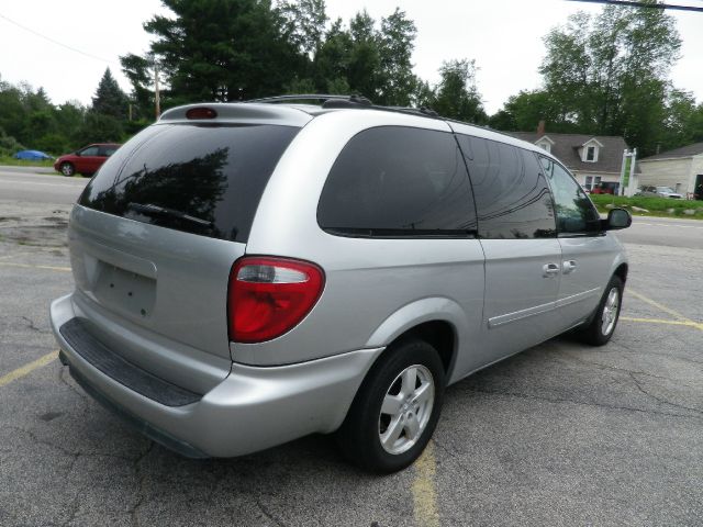 Dodge Grand Caravan 2005 photo 4