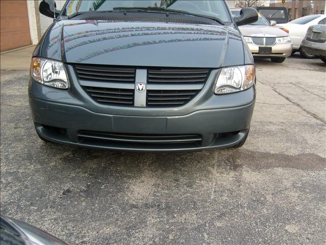 Dodge Grand Caravan 2005 photo 1