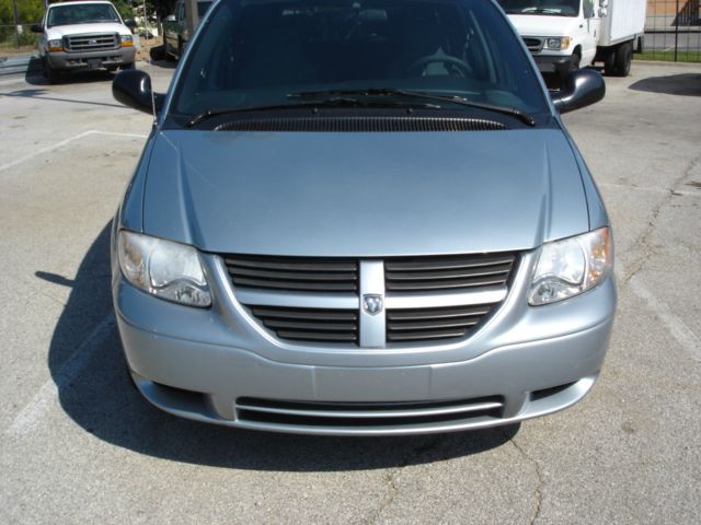 Dodge Grand Caravan 2005 photo 4