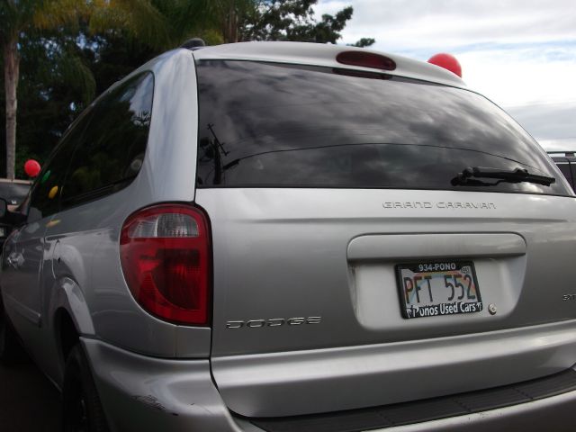 Dodge Grand Caravan 2005 photo 1