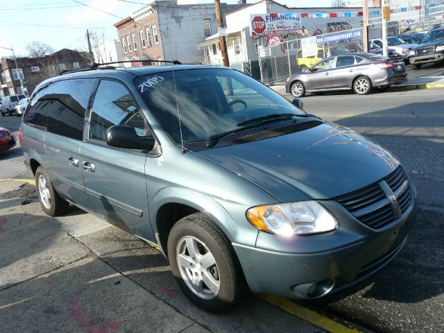 Dodge Grand Caravan 2005 photo 4