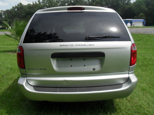 Dodge Grand Caravan 2006 photo 2