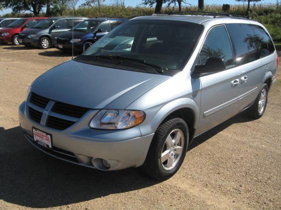 Dodge Grand Caravan 2006 photo 2