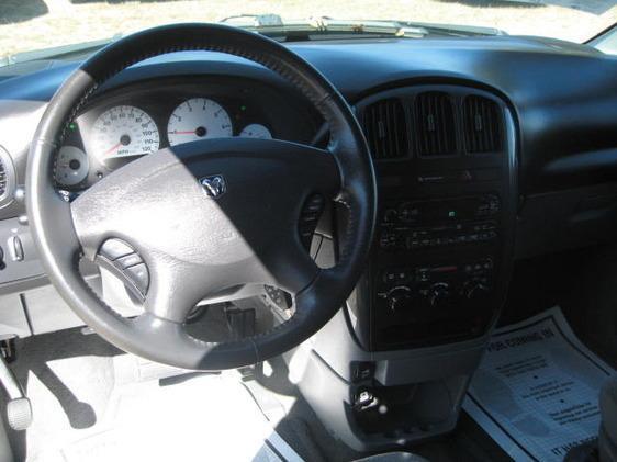 Dodge Grand Caravan 2006 photo 6