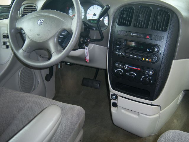 Dodge Grand Caravan 2006 photo 16