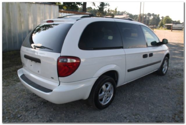 Dodge Grand Caravan 2006 photo 1