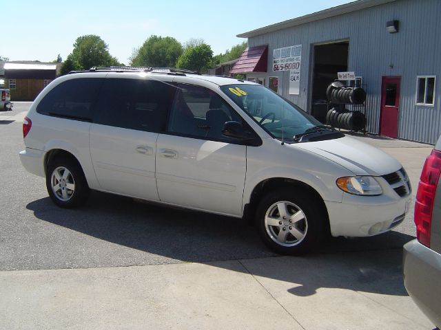 Dodge Grand Caravan 2006 photo 14