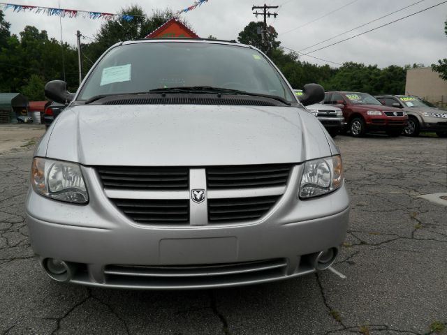 Dodge Grand Caravan 2006 photo 3