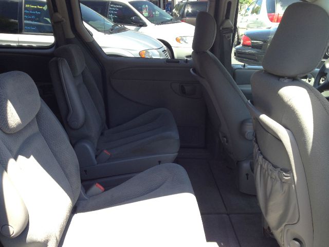 Dodge Grand Caravan 2006 photo 12