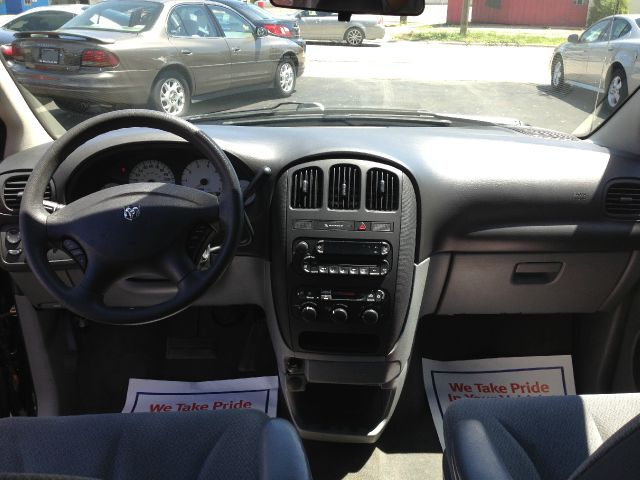 Dodge Grand Caravan 2006 photo 13