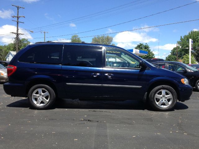 Dodge Grand Caravan 2006 photo 15