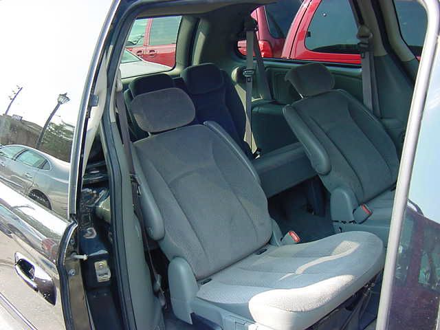 Dodge Grand Caravan 2006 photo 2