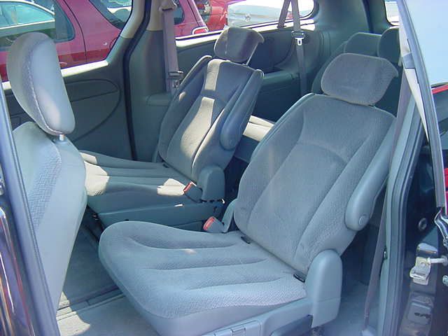 Dodge Grand Caravan 2006 photo 4