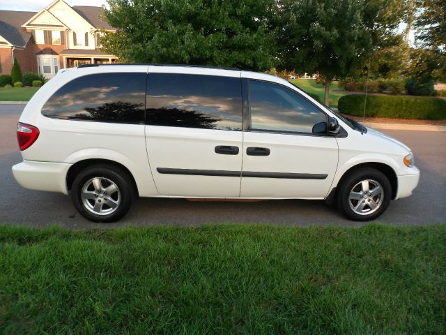 Dodge Grand Caravan 2006 photo 2