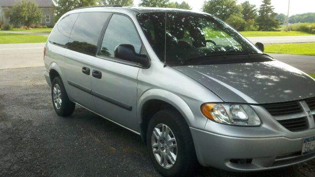 Dodge Grand Caravan 2006 photo 2