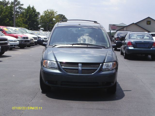 Dodge Grand Caravan 2006 photo 2