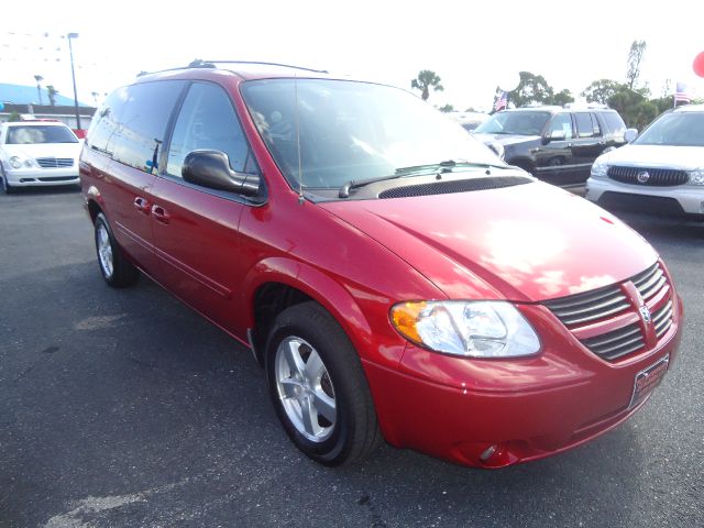 Dodge Grand Caravan 2006 photo 1