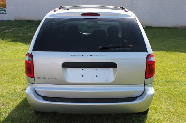 Dodge Grand Caravan 2006 photo 16