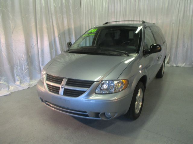 Dodge Grand Caravan 2006 photo 1