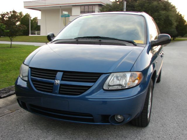 Dodge Grand Caravan 2006 photo 3