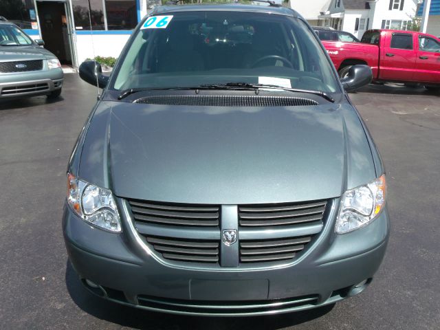 Dodge Grand Caravan 2006 photo 19