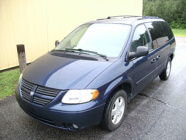 Dodge Grand Caravan 2006 photo 2