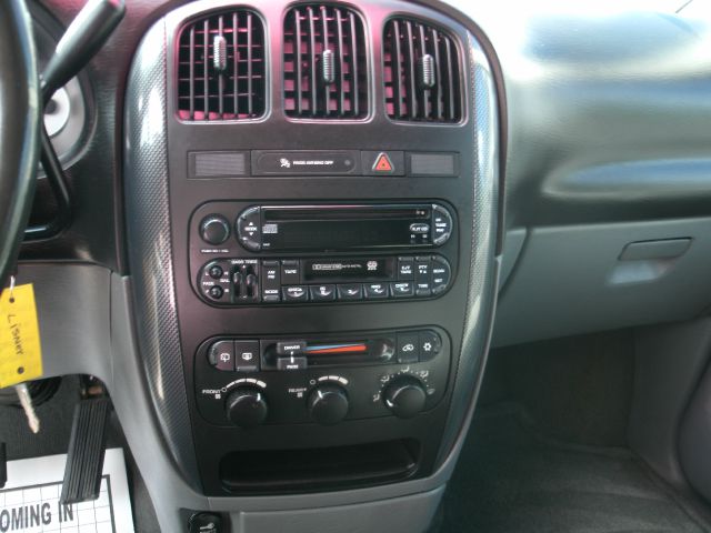 Dodge Grand Caravan 2006 photo 1