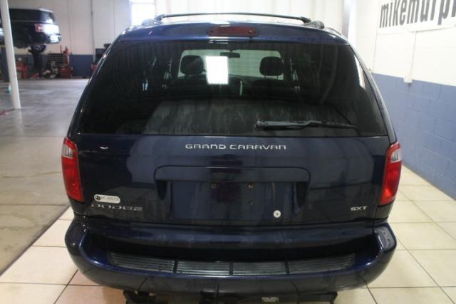 Dodge Grand Caravan 2006 photo 4