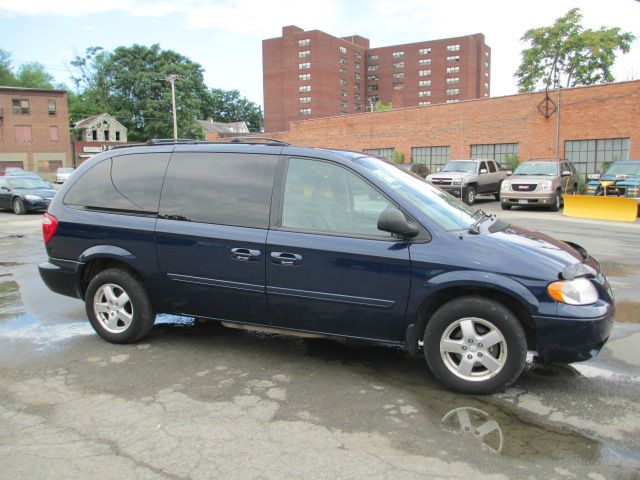 Dodge Grand Caravan 2006 photo 2