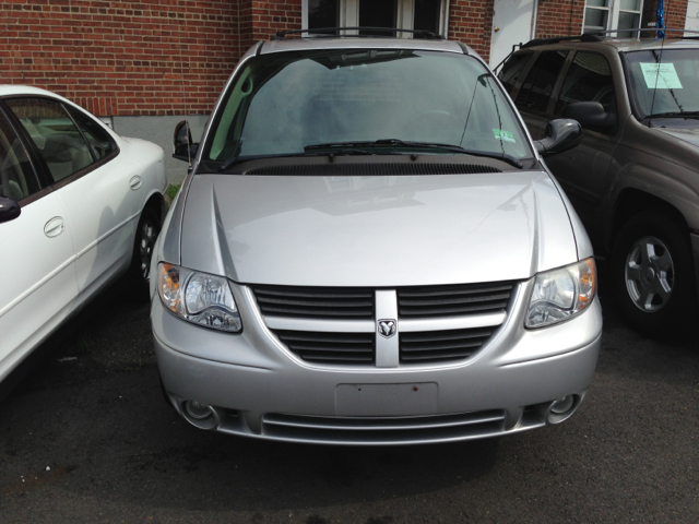 Dodge Grand Caravan 2006 photo 2