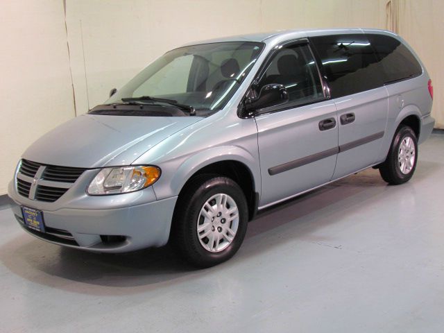 Dodge Grand Caravan 2006 photo 2