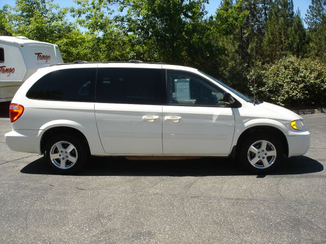 Dodge Grand Caravan 2006 photo 1