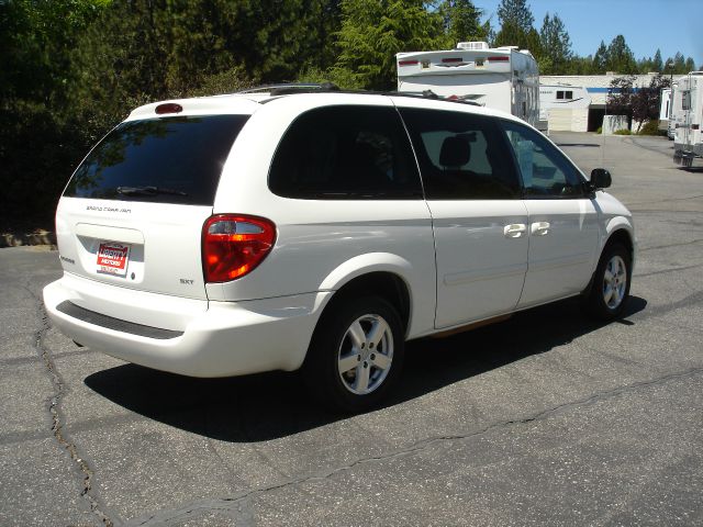 Dodge Grand Caravan 2006 photo 12