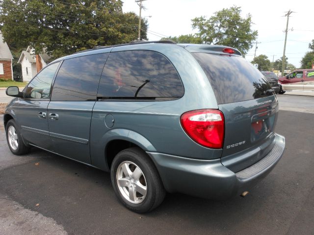 Dodge Grand Caravan 2006 photo 1