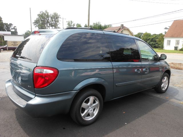 Dodge Grand Caravan 2006 photo 4