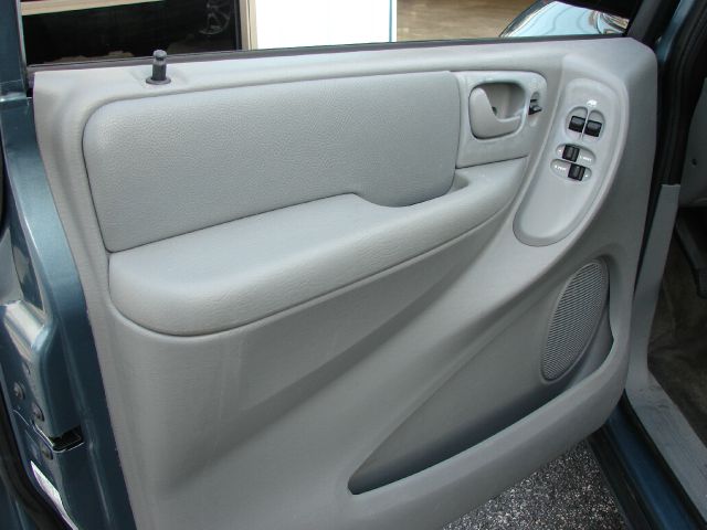 Dodge Grand Caravan 2006 photo 22