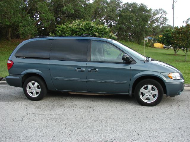 Dodge Grand Caravan 2006 photo 23