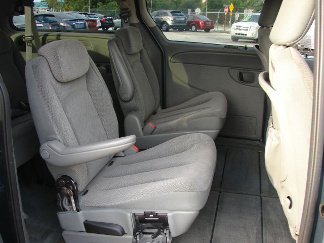 Dodge Grand Caravan 2006 photo 38