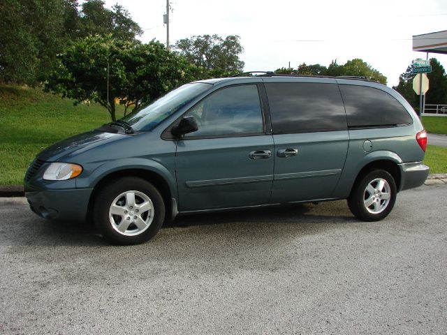 Dodge Grand Caravan 2006 photo 44