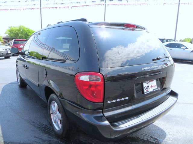 Dodge Grand Caravan 2006 photo 13