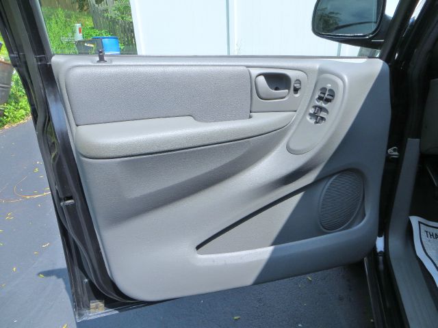 Dodge Grand Caravan 2006 photo 3