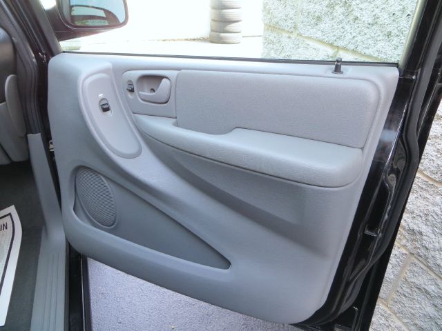 Dodge Grand Caravan 2006 photo 8