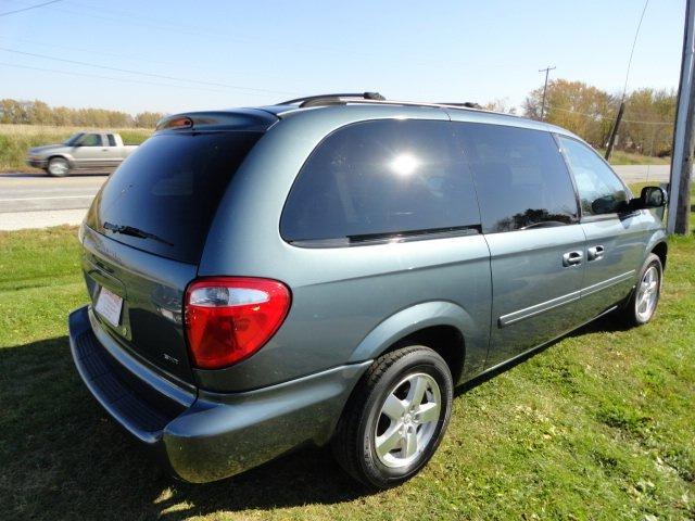 Dodge Grand Caravan 2007 photo 2