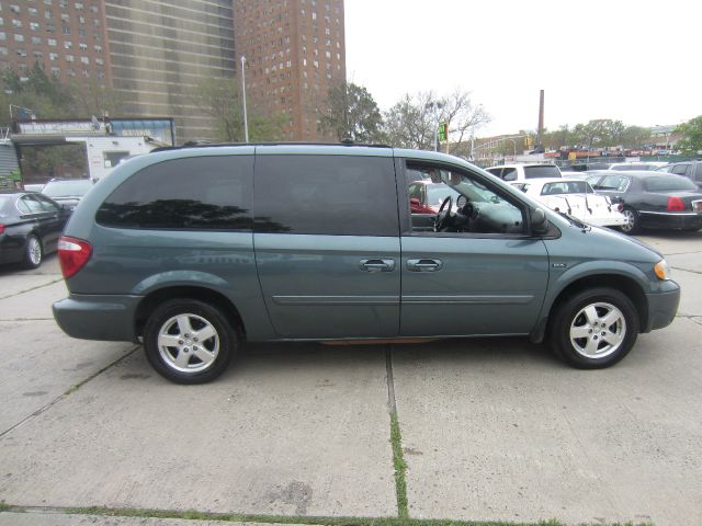 Dodge Grand Caravan 2007 photo 2